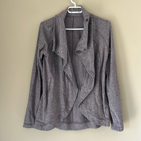 Lululemon Rulu Rally Wrap in Heathered Graphite Purple size 6 - Picture 5 of 9